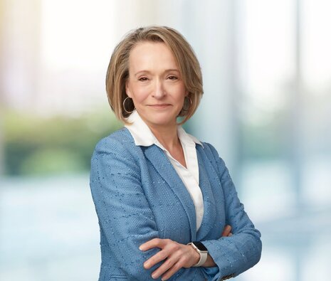 Photo of Joan W. Hartley